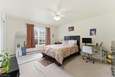 30 Elinora Drive Wanaque NJ 07465