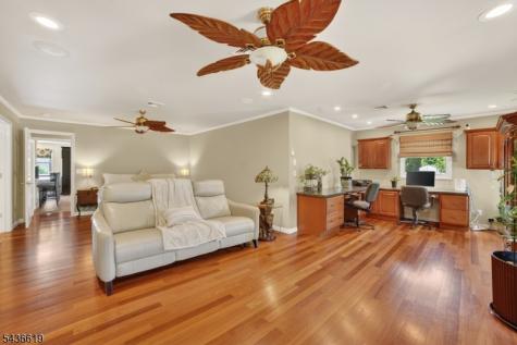 1 Lincoln Avenue Ogdensburg NJ 07439