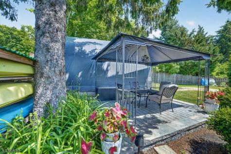 1 Lincoln Avenue Ogdensburg NJ 07439
