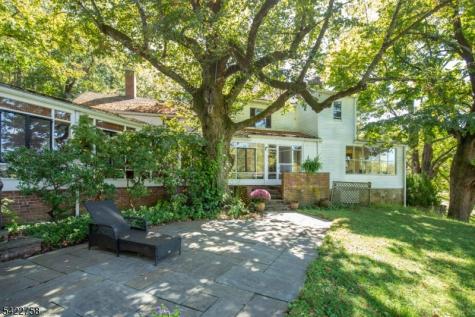 25 Blair Drive Peapack Gladstone NJ 07977