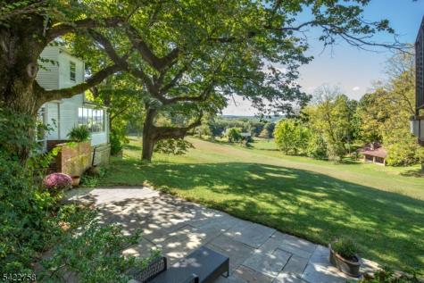 25 Blair Drive Peapack Gladstone NJ 07977