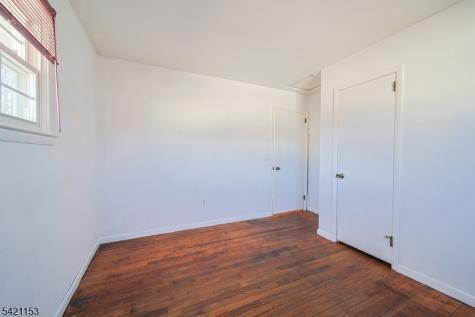 50 Knolls Road Bloomingdale NJ 07403
