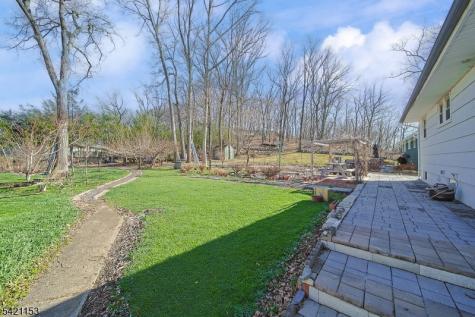 50 Knolls Road Bloomingdale NJ 07403