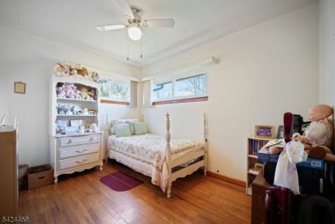 31 Michael Drive Wayne NJ 07470
