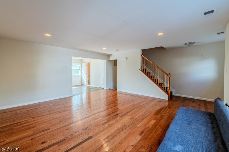 24 Alerica Lane Franklin NJ 08873