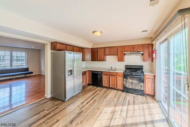 24 Alerica Lane Franklin NJ 08873