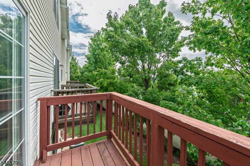 24 Alerica Lane Franklin NJ 08873
