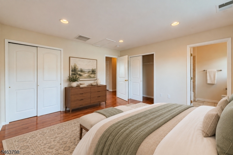 24 Alerica Lane Franklin NJ 08873