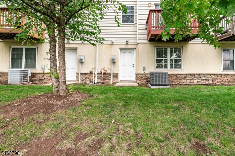 24 Alerica Lane Franklin NJ 08873