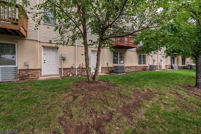 24 Alerica Lane Franklin NJ 08873