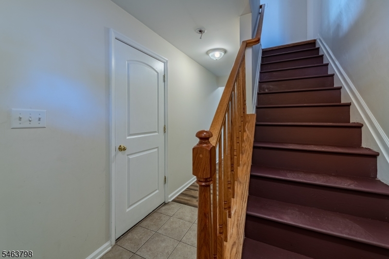 24 Alerica Lane Franklin NJ 08873