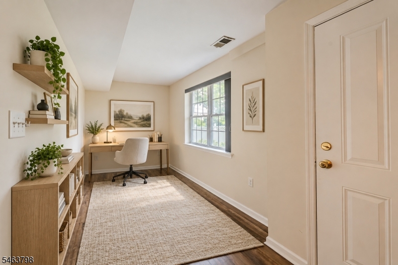 24 Alerica Lane Franklin NJ 08873