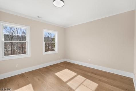 9 Brookside Drive Warren NJ 07059