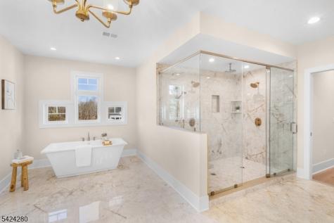 9 Brookside Drive Warren NJ 07059