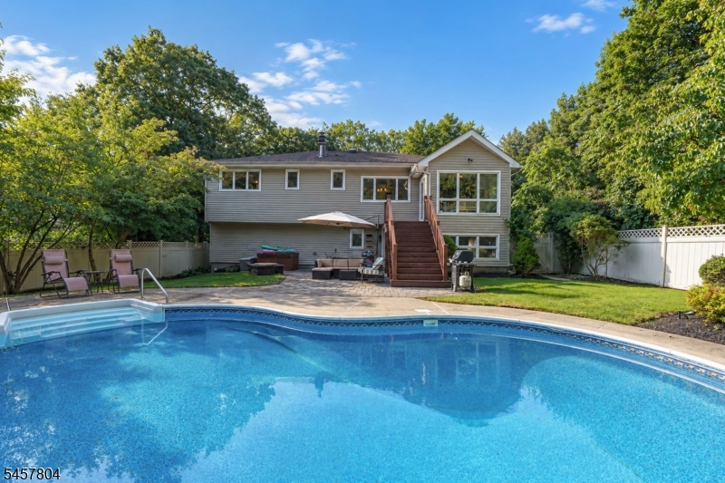 19 Pepper Road Montville NJ 07082