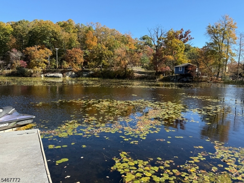 8 Hilltop Road Hopatcong NJ 07821