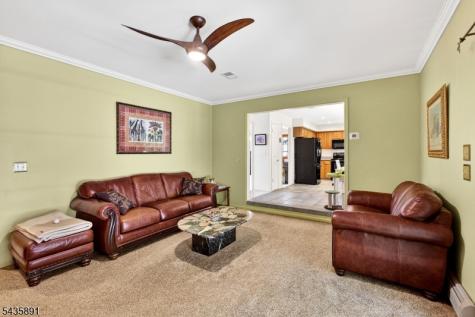 19 Colonial Circle Vernon NJ 07418