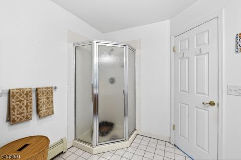 19 Colonial Circle Vernon NJ 07418