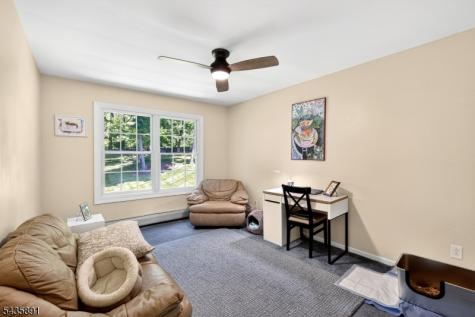 19 Colonial Circle Vernon NJ 07418