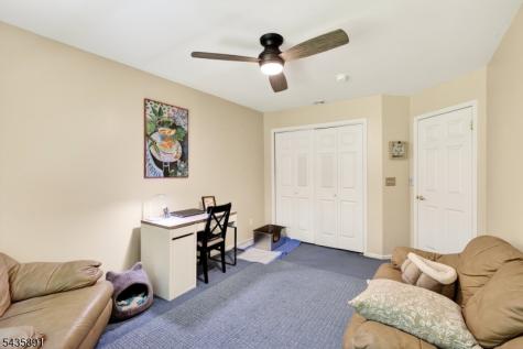 19 Colonial Circle Vernon NJ 07418