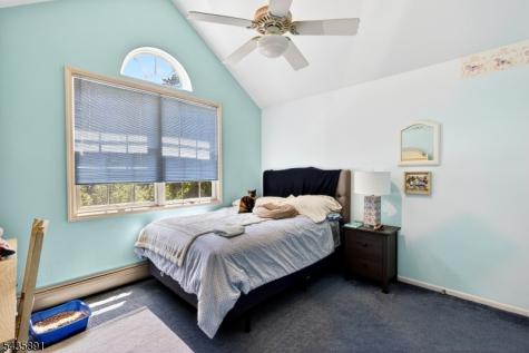 19 Colonial Circle Vernon NJ 07418