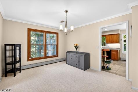 19 Colonial Circle Vernon NJ 07418