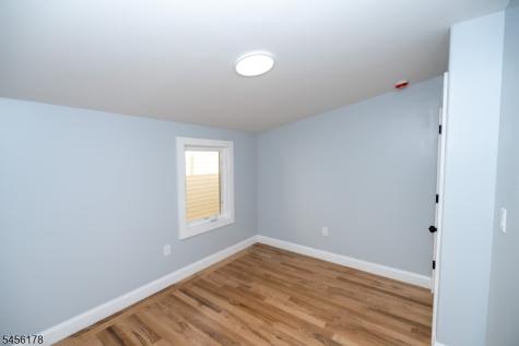 415 E 4th Avenue Roselle NJ 07203