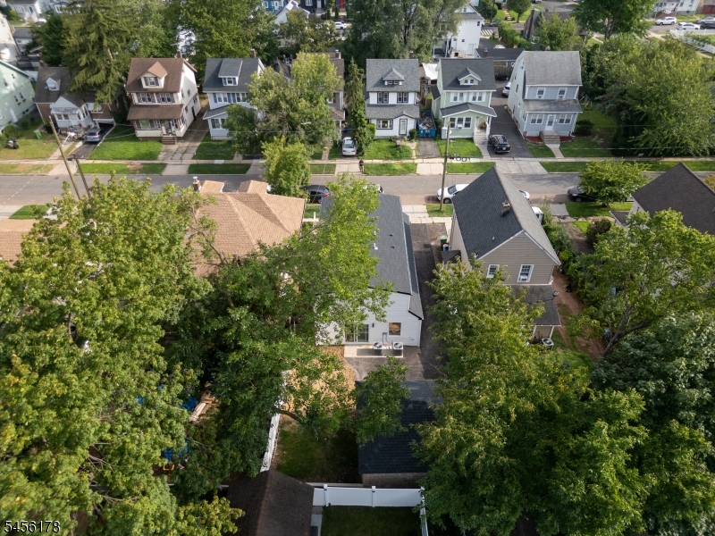 415 E 4th Avenue Roselle NJ 07203