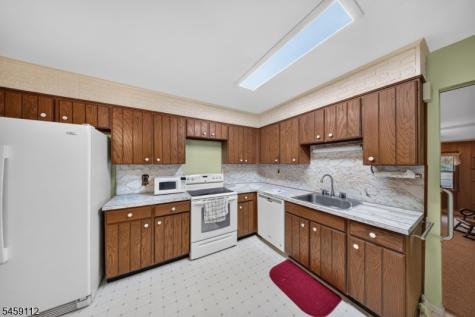 1 Holly Drive Randolph NJ 07869