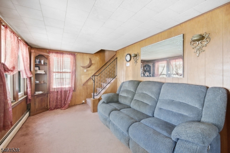 604 Tuttle Street Phillipsburg NJ 08865
