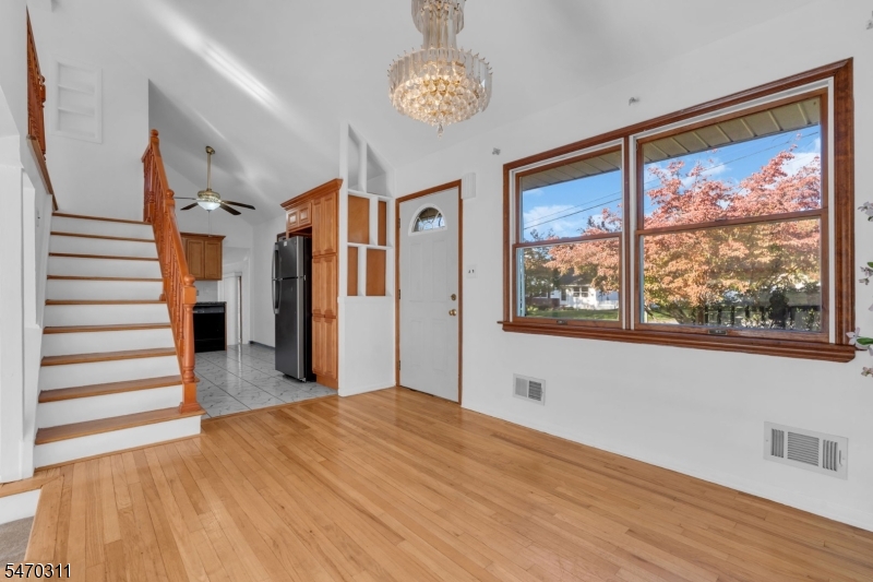 8 Elm Place Randolph NJ 07869