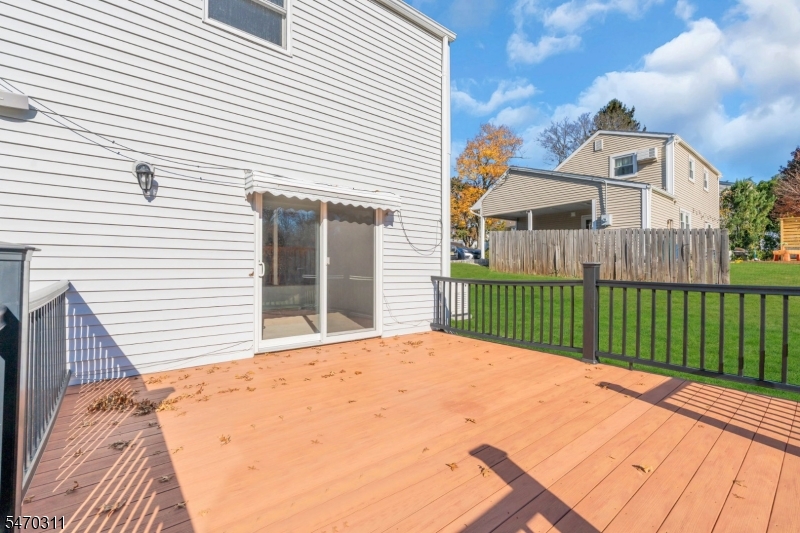 8 Elm Place Randolph NJ 07869