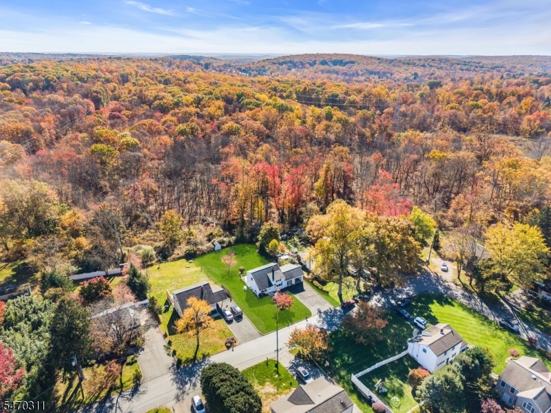 8 Elm Place Randolph NJ 07869