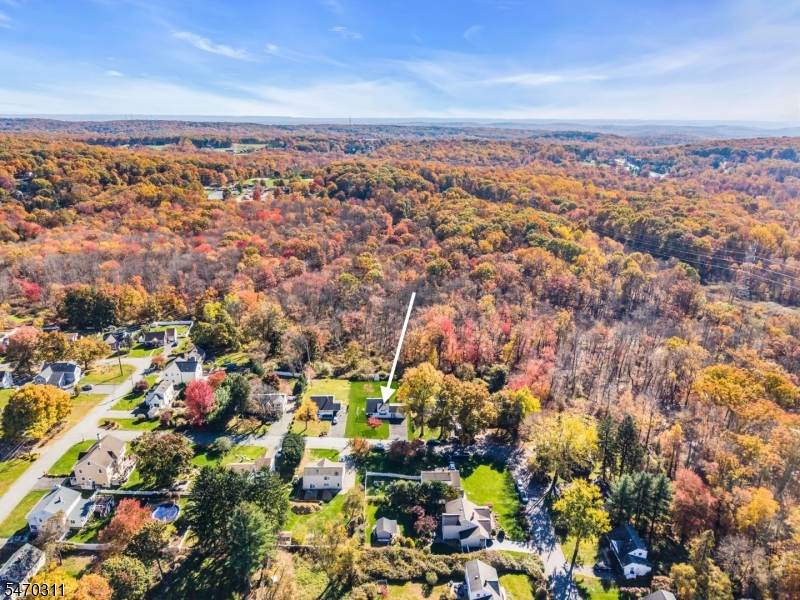 8 Elm Place Randolph NJ 07869