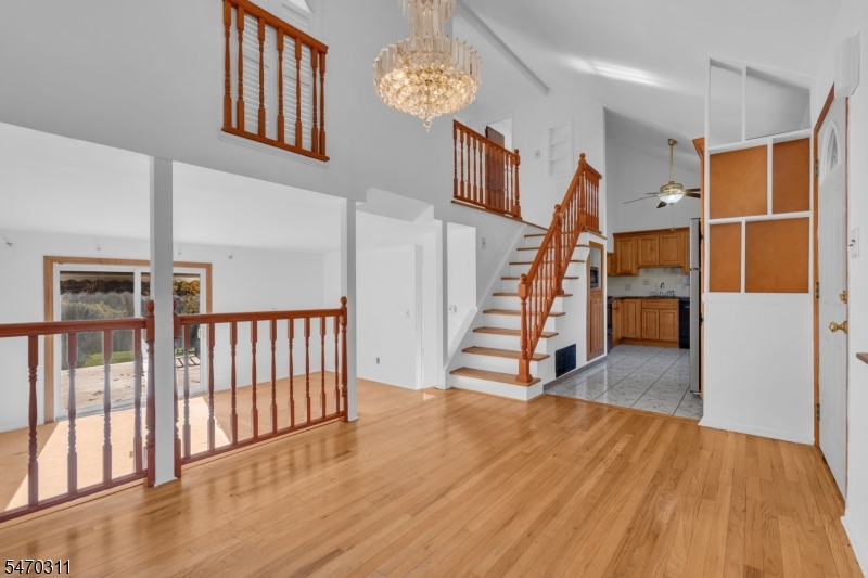 8 Elm Place Randolph NJ 07869