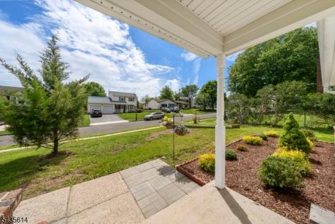 4 Dorothea Terrace Lawrence NJ 08648