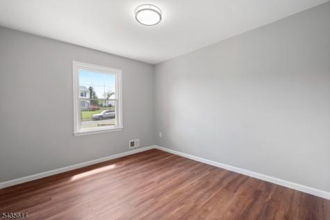 4 Dorothea Terrace Lawrence NJ 08648