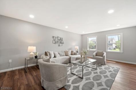 4 Dorothea Terrace Lawrence NJ 08648