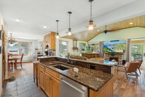 4 Northbrae Drive Rockaway NJ 07005