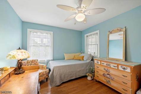 4 Northbrae Drive Rockaway NJ 07005