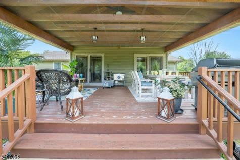 4 Northbrae Drive Rockaway NJ 07005