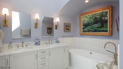 151 Wild Hedge Lane Mountainside NJ 07092