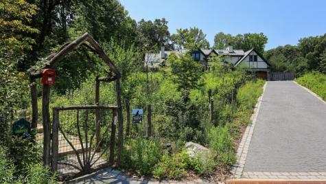 151 Wild Hedge Lane Mountainside NJ 07092