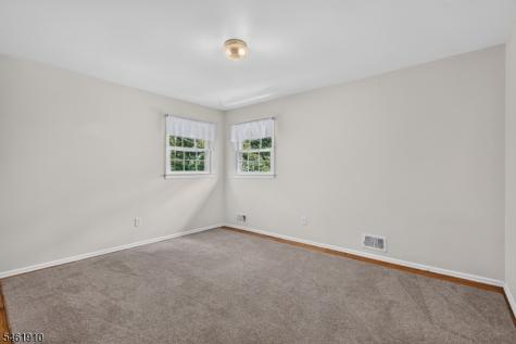6 Redwood Drive Clinton NJ 08809