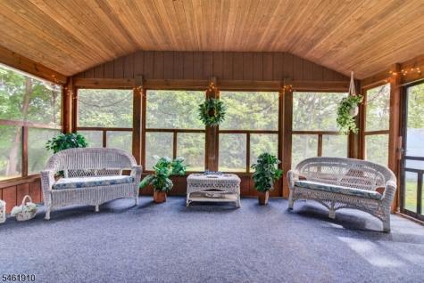 6 Redwood Drive Clinton NJ 08809
