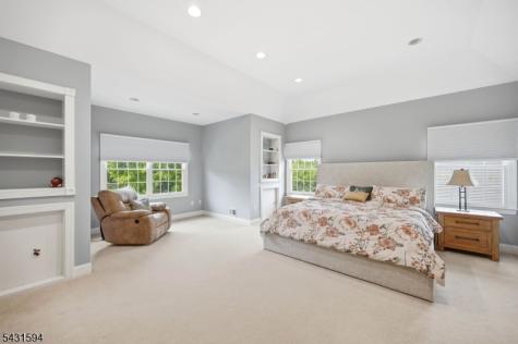 9 Cornerstone Way Livingston NJ 07039