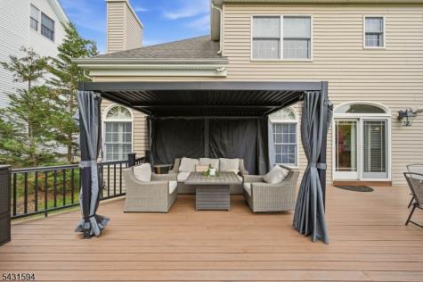9 Cornerstone Way Livingston NJ 07039