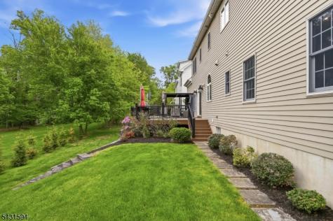 9 Cornerstone Way Livingston NJ 07039