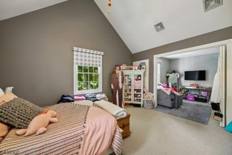 24 Canoe Brook Road Millburn NJ 07078