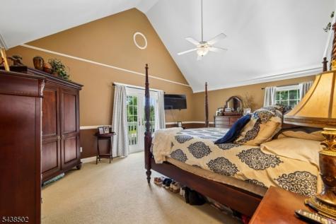 24 Canoe Brook Road Millburn NJ 07078